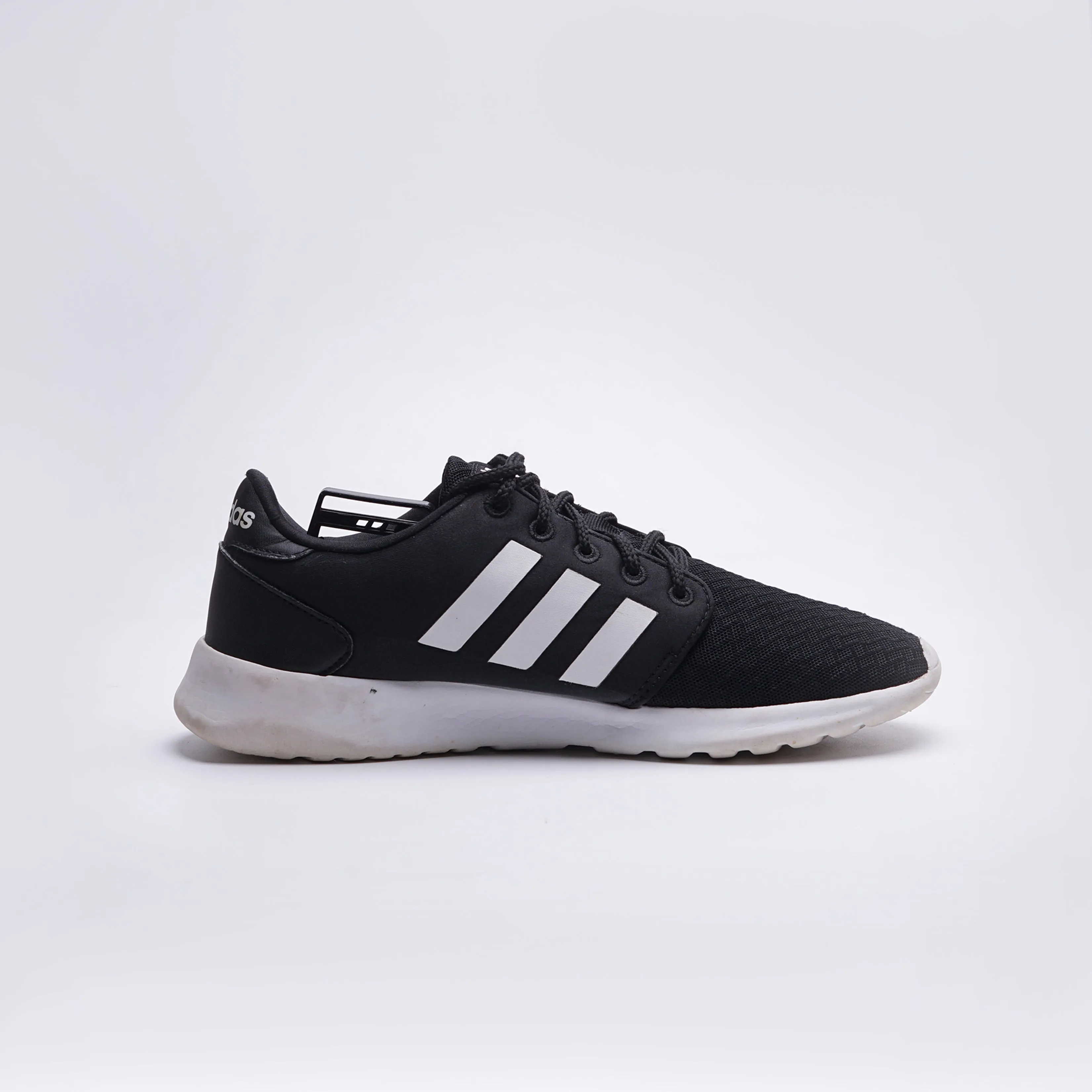 Adidas cloud foam sneakers