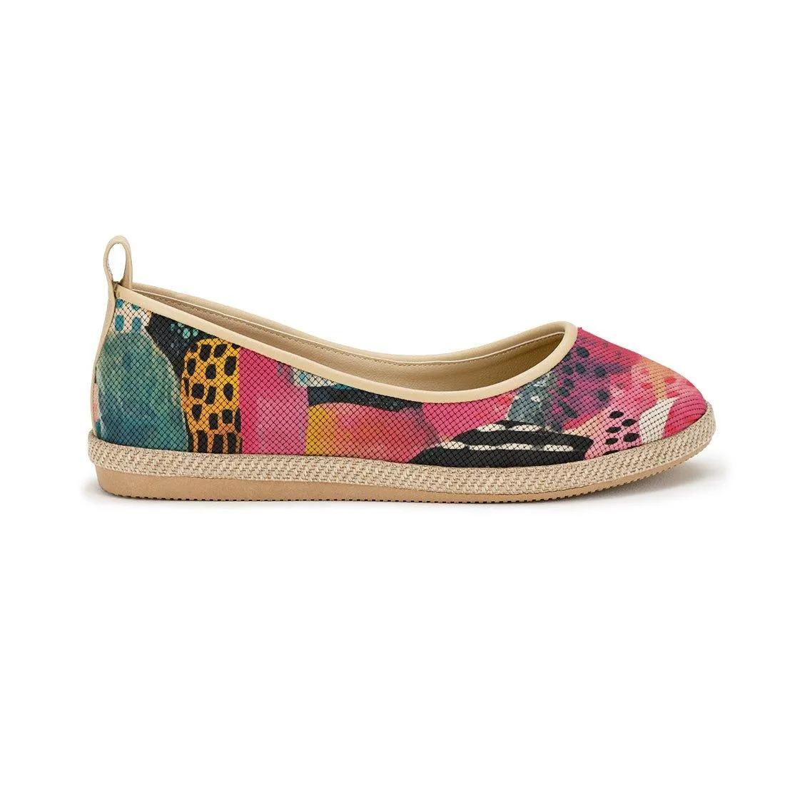 Beige Voyage Round Toe Brush