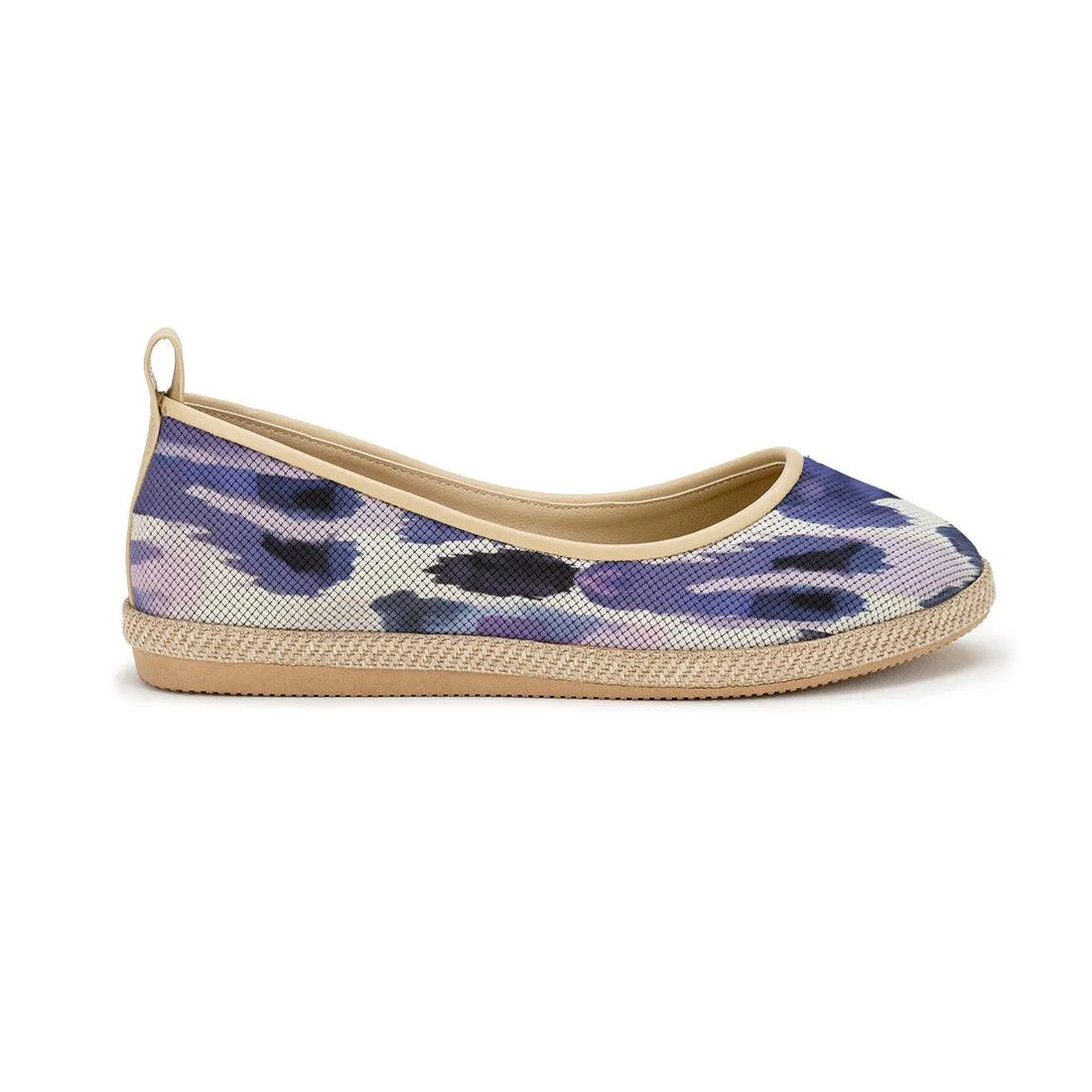 Beige Voyage Round Toe Cloudy