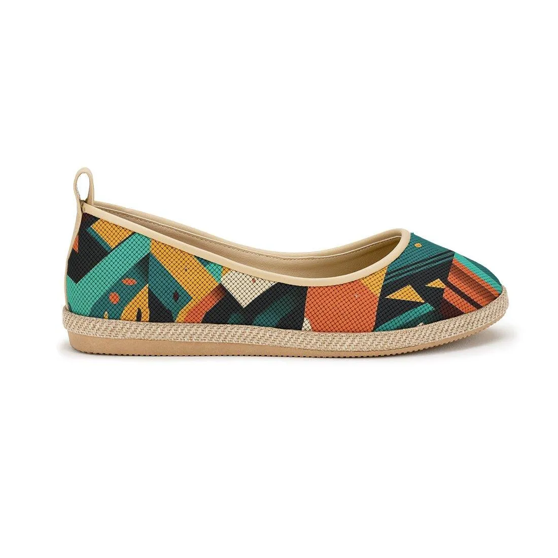 Beige Voyage Round Toe Construction