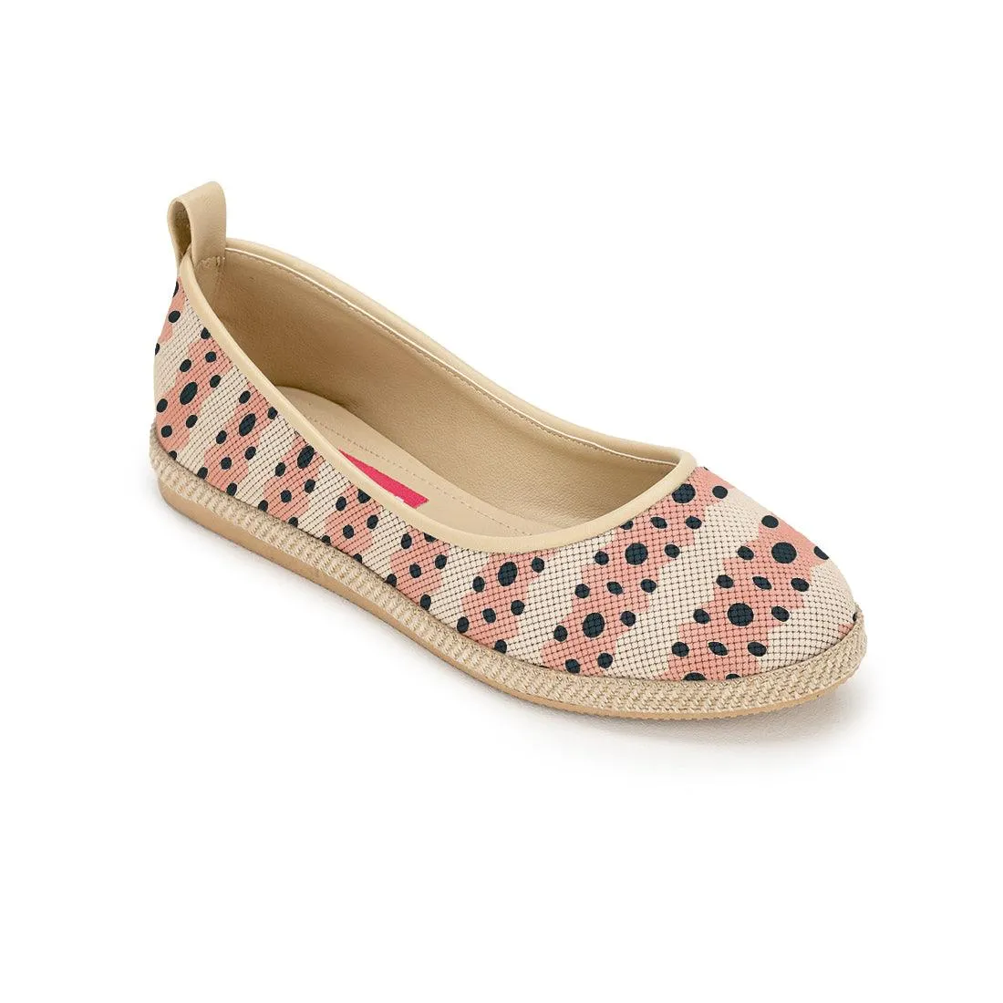 Beige Voyage Round Toe Dot