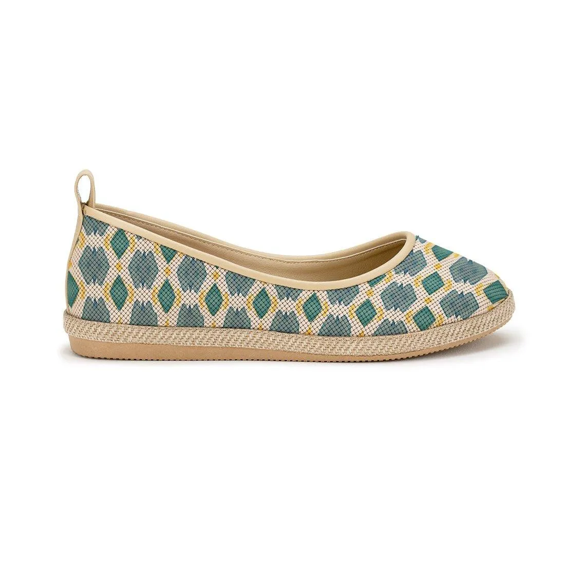 Beige Voyage Round Toe Pattern