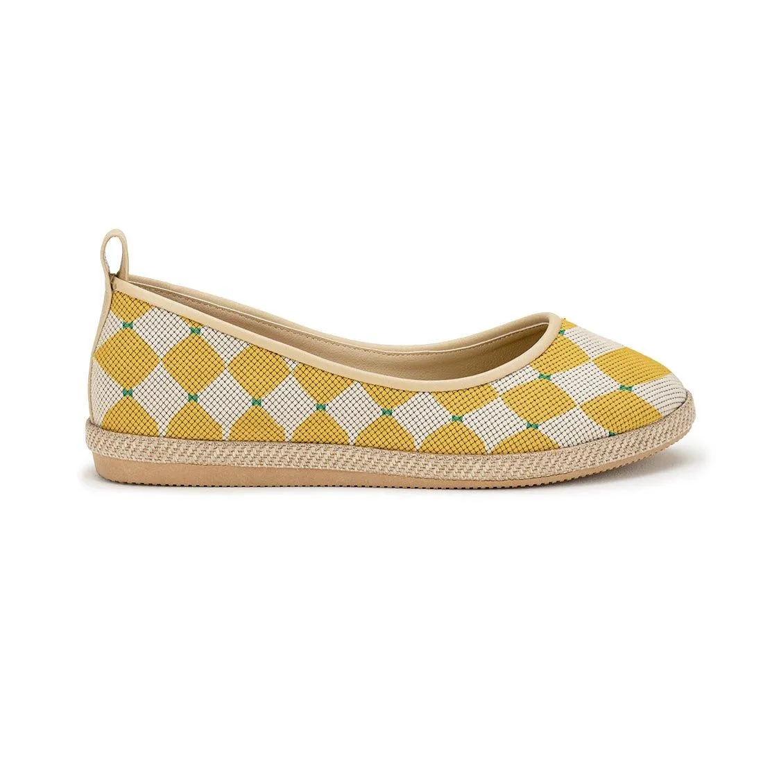 Beige Voyage Round Toe Polygons