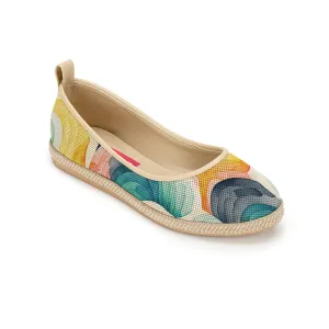 Beige Voyage Round Toe Scribbles