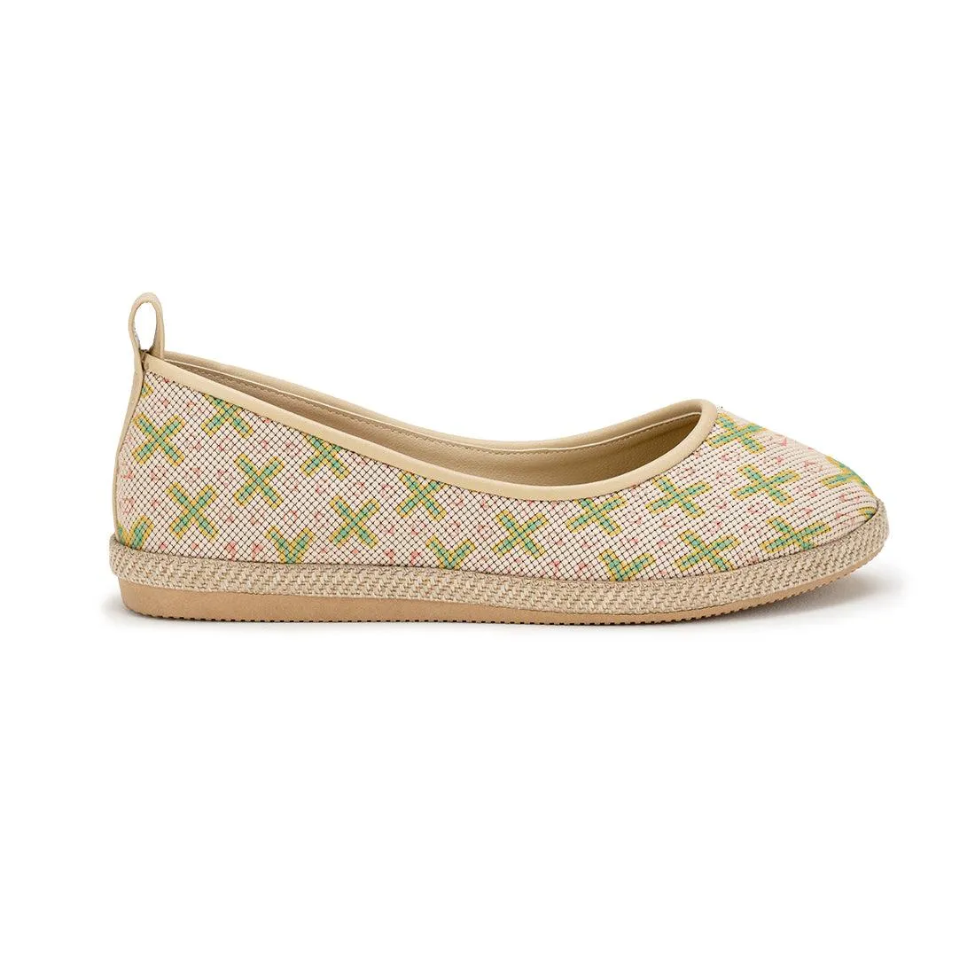 Beige Voyage Round Toe Simple