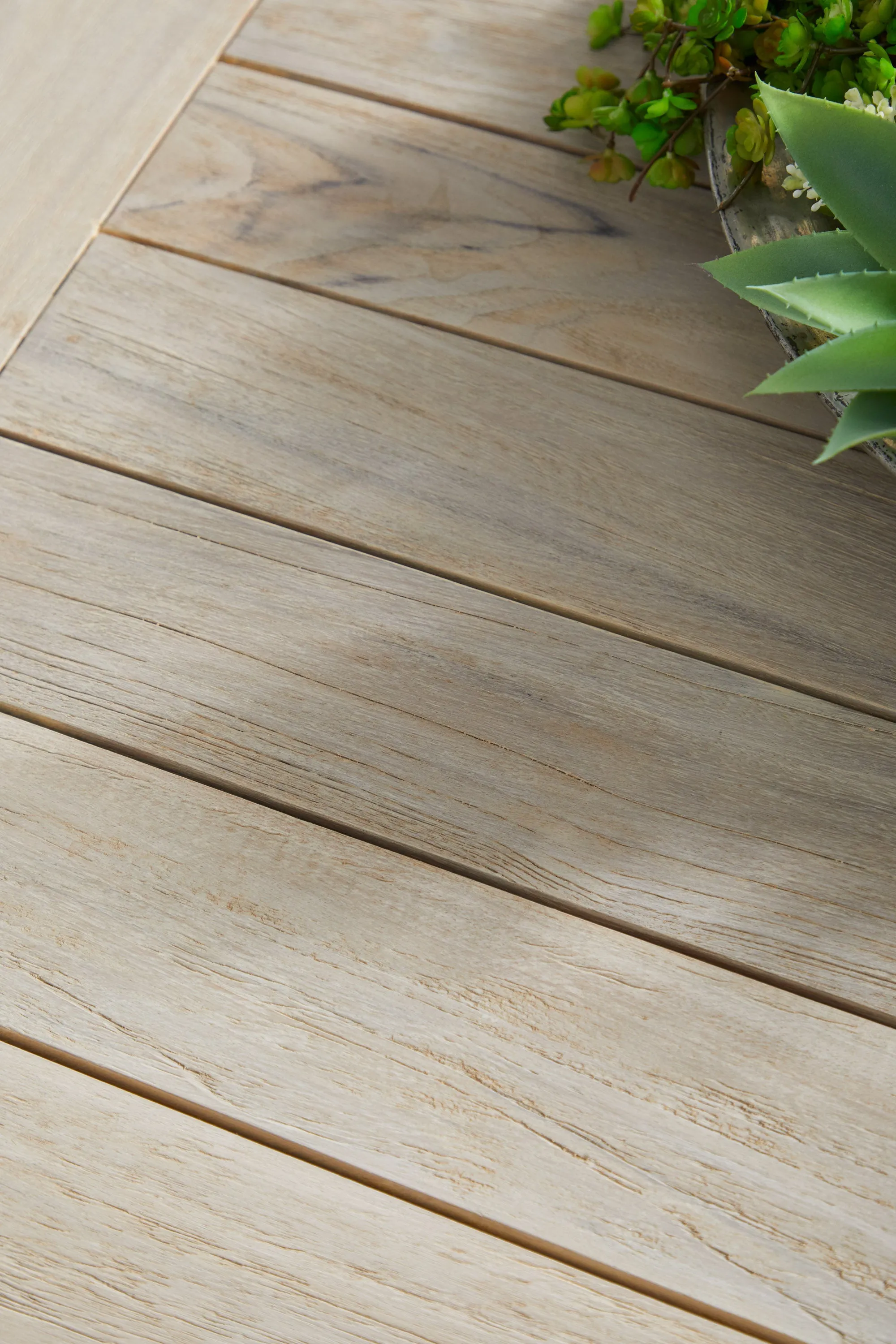 Carmel Outdoor 42" Square Counter Table