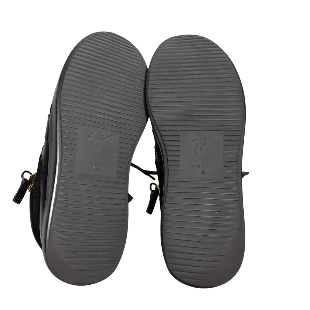Guiseppe Zanotti Black Suede and Leather Low Top Sneakers | Like New |