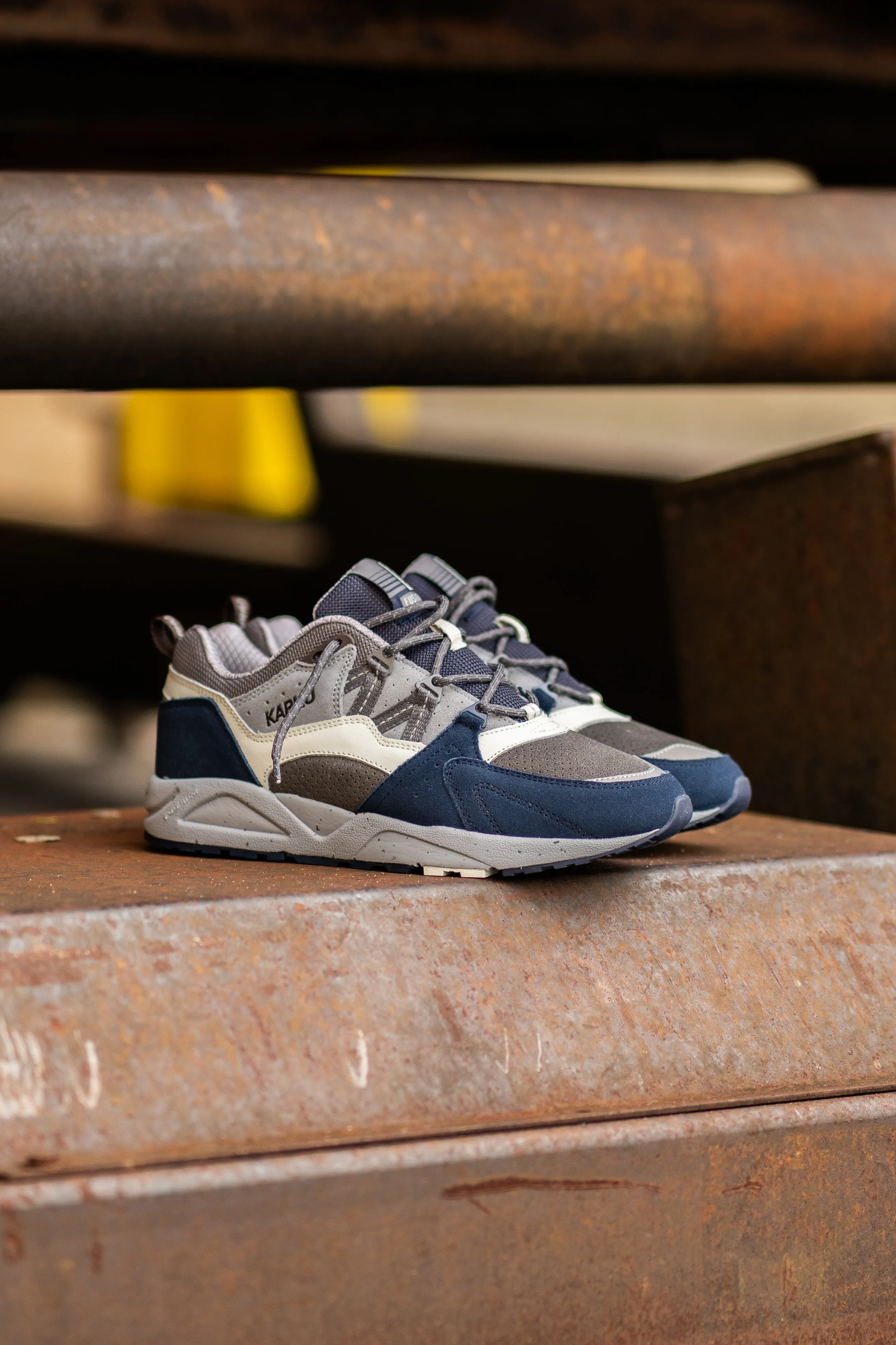 Men's Karhu Fusion 2.0 (Mood Indigo/Smoked Pearl)