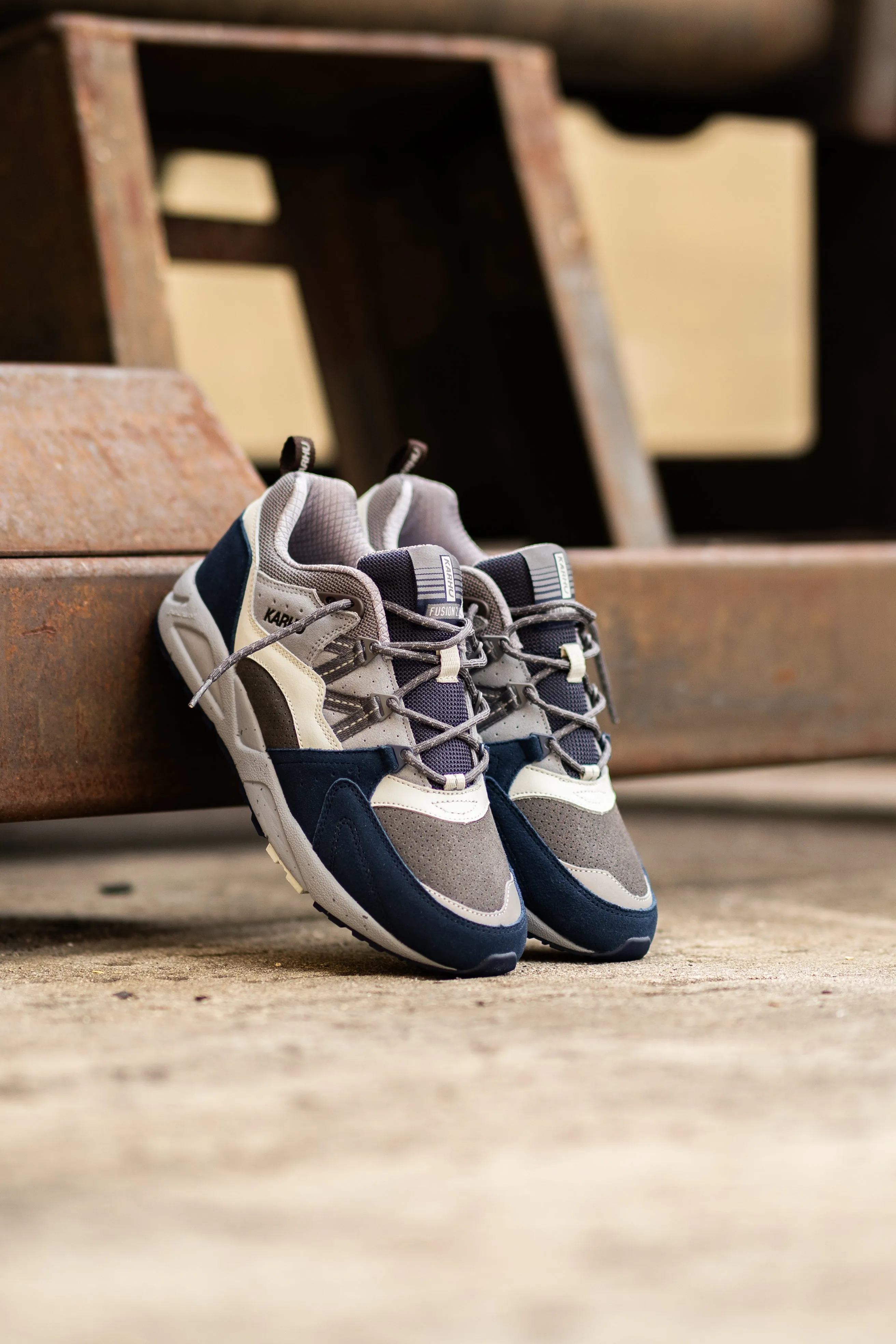 Men's Karhu Fusion 2.0 (Mood Indigo/Smoked Pearl)