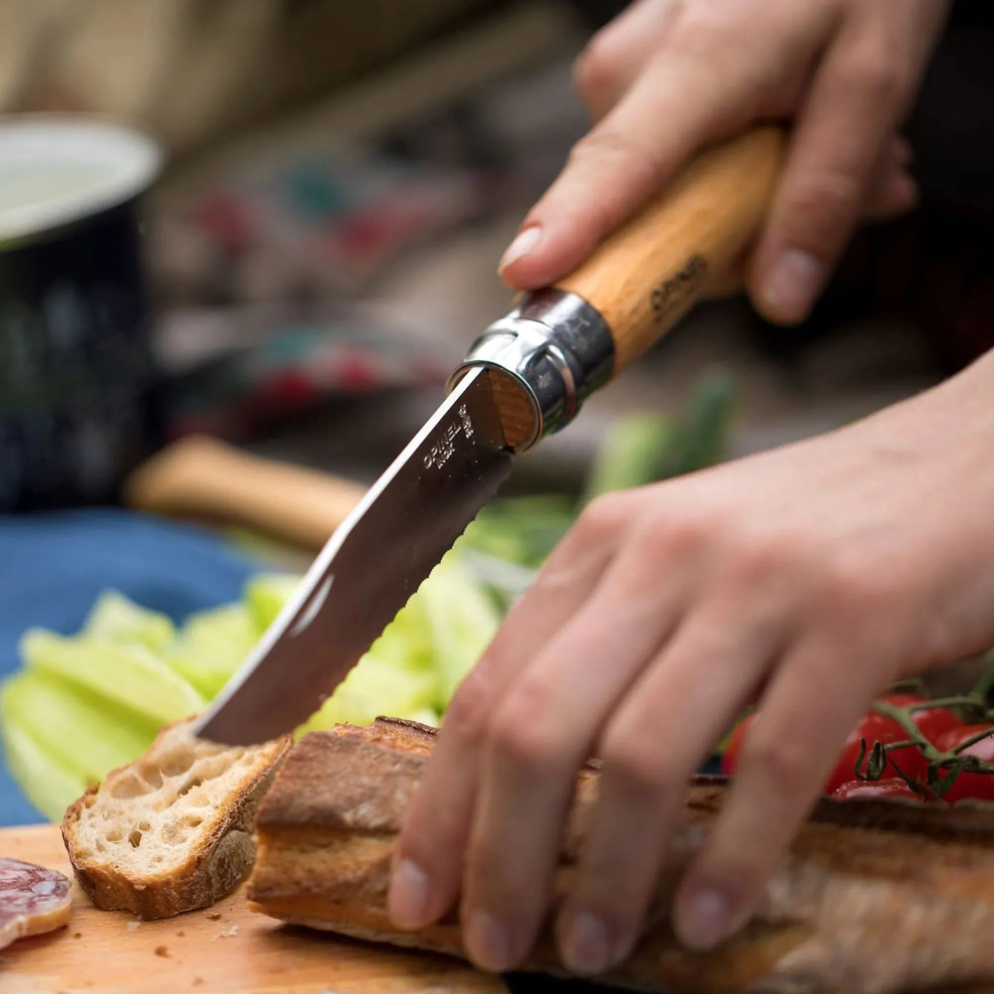 N°12 Serrated Knife