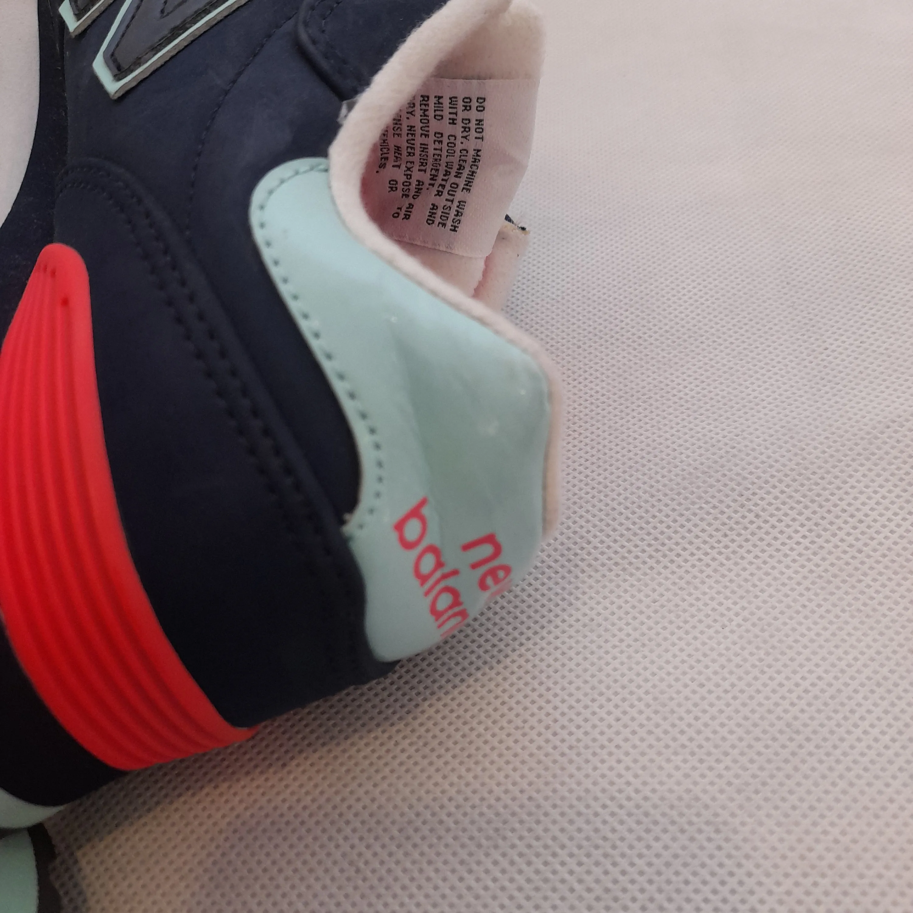 New Balance Blue, Teal & Orange Sneakers | Like New |
