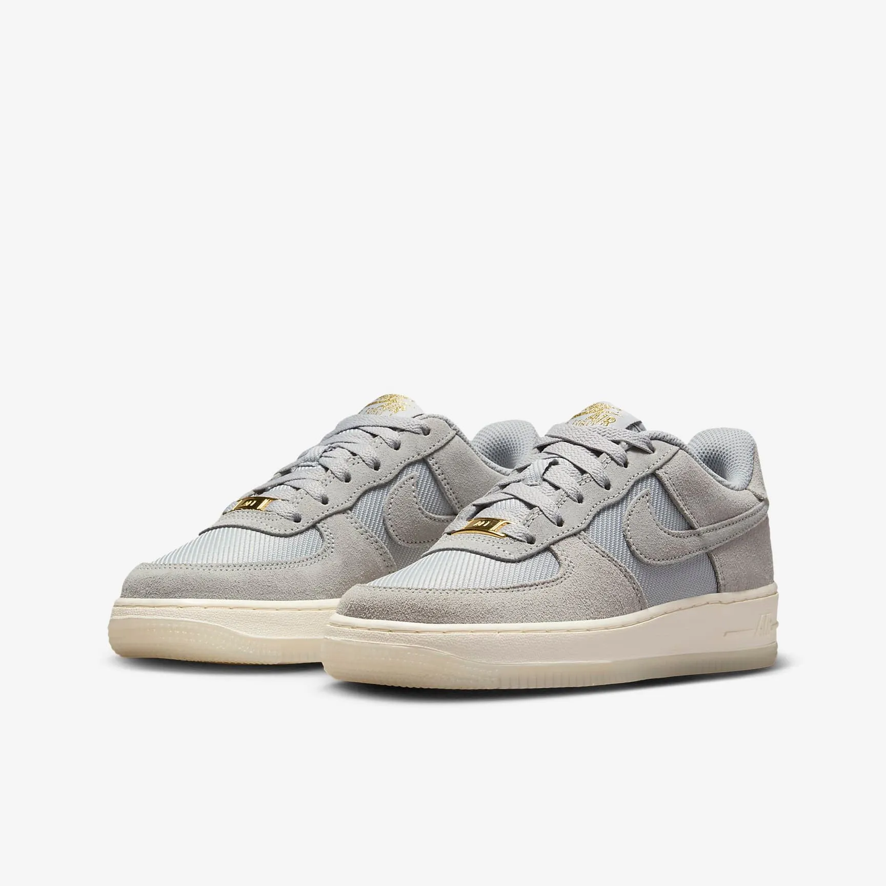 Nike Air Force 1 LV8 "Light Smoke Grey"