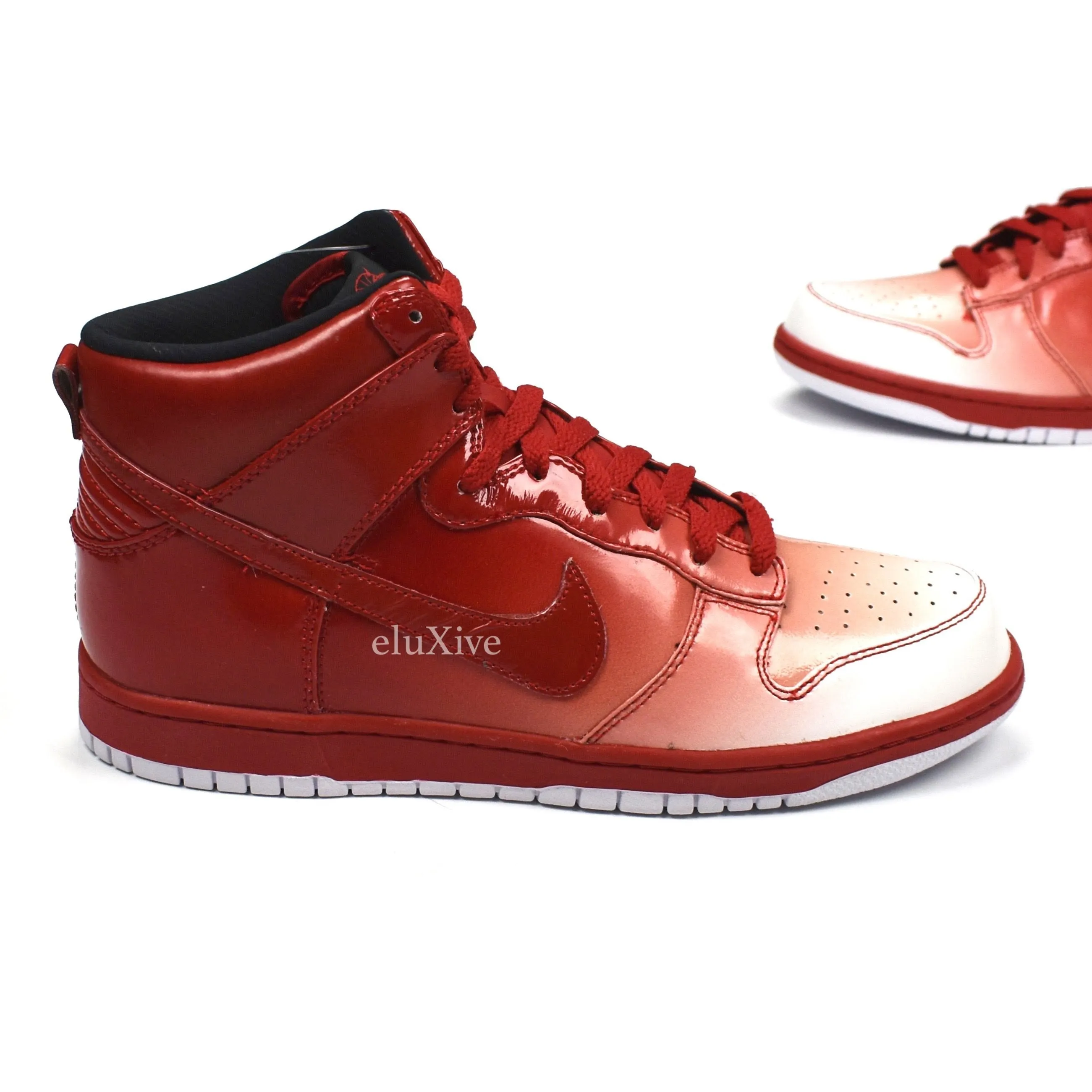 Nike - Dunk High Supreme Spark 'Destroyers' (Red)