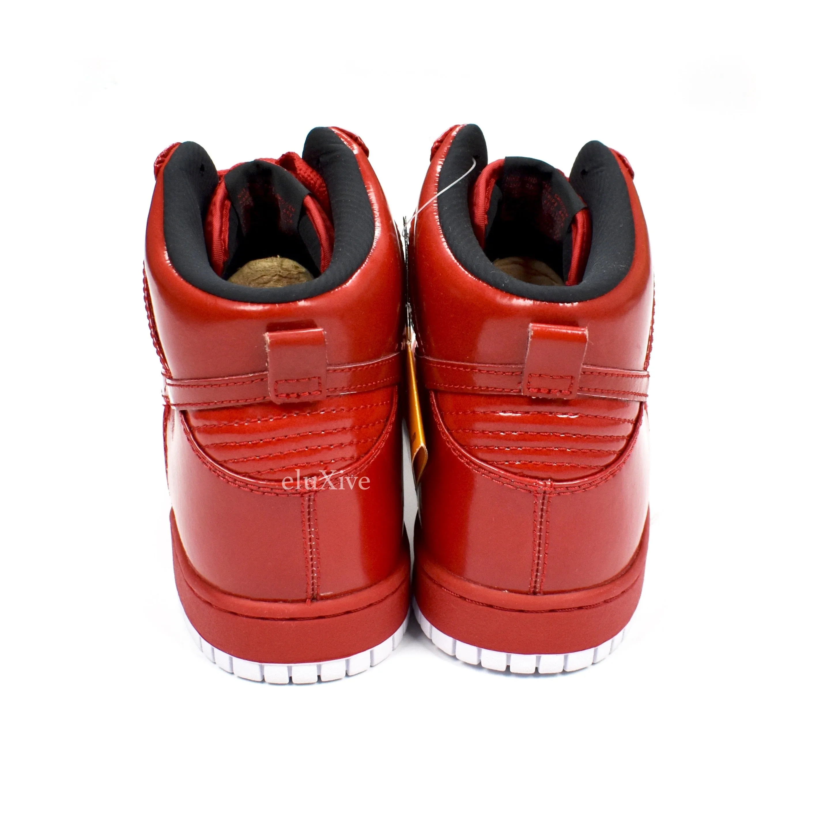 Nike - Dunk High Supreme Spark 'Destroyers' (Red)