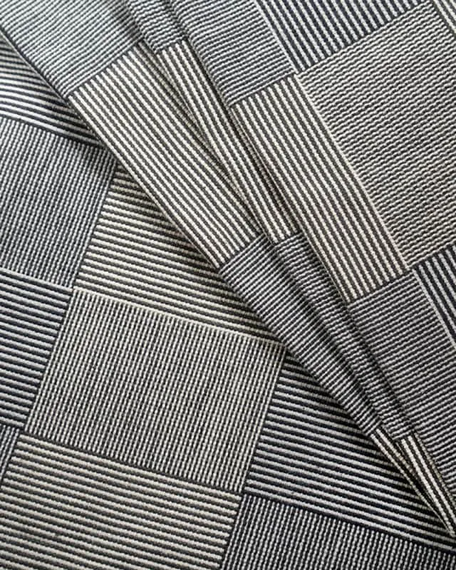 Picnic Blanket // Plum