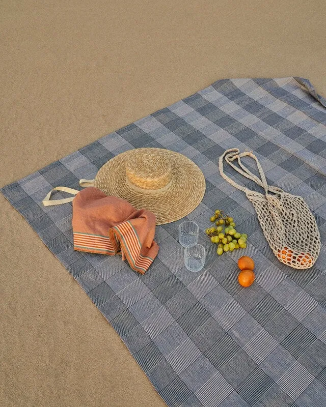Picnic Blanket // Plum