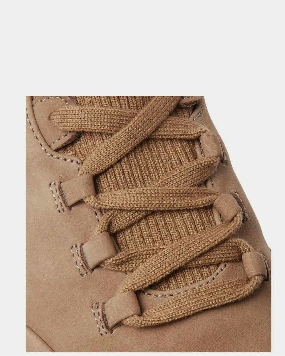 Soho Walk Nubuck  Brown low top sneakers