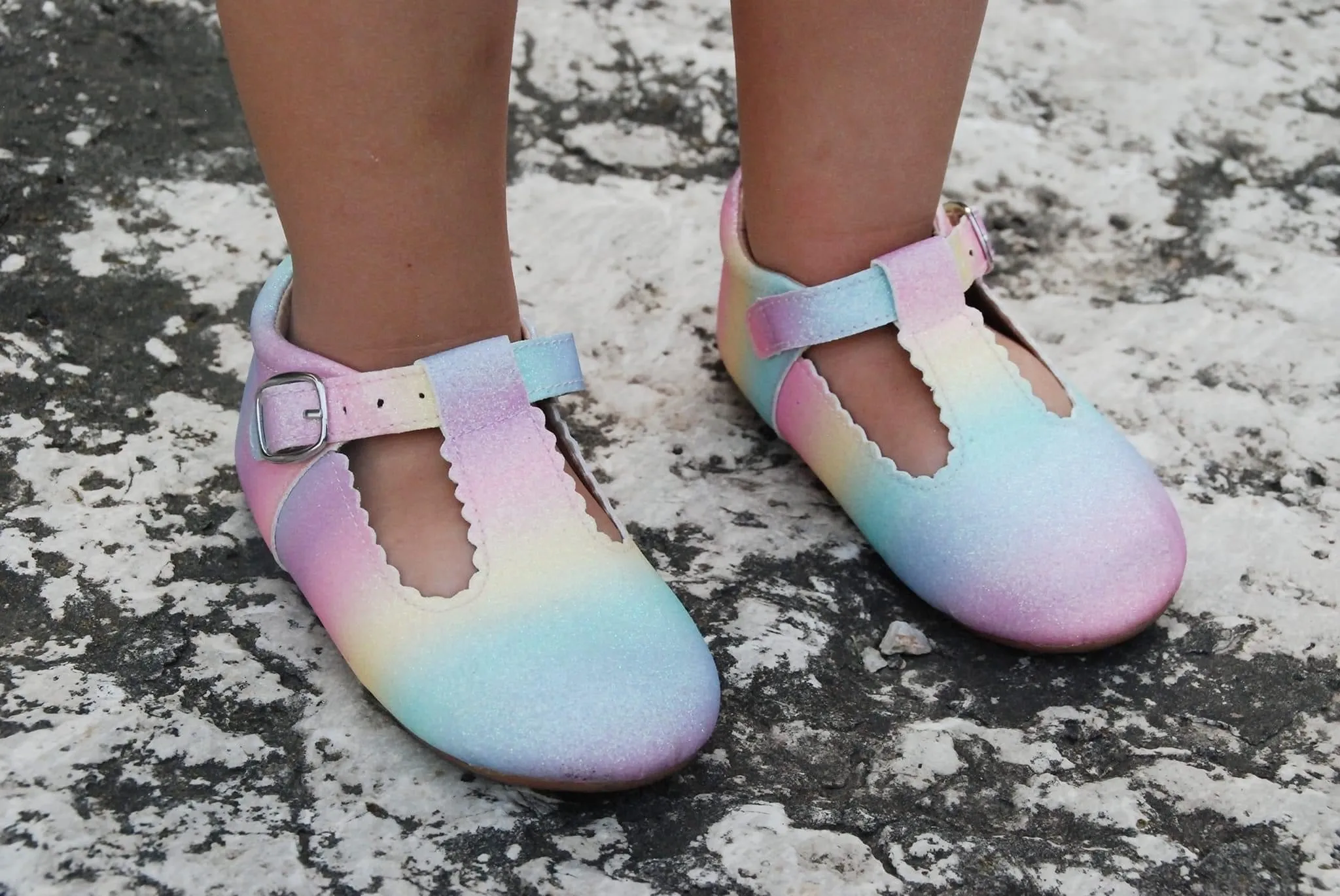 T-Straps - Ombré Rainbow in Mommy and Me