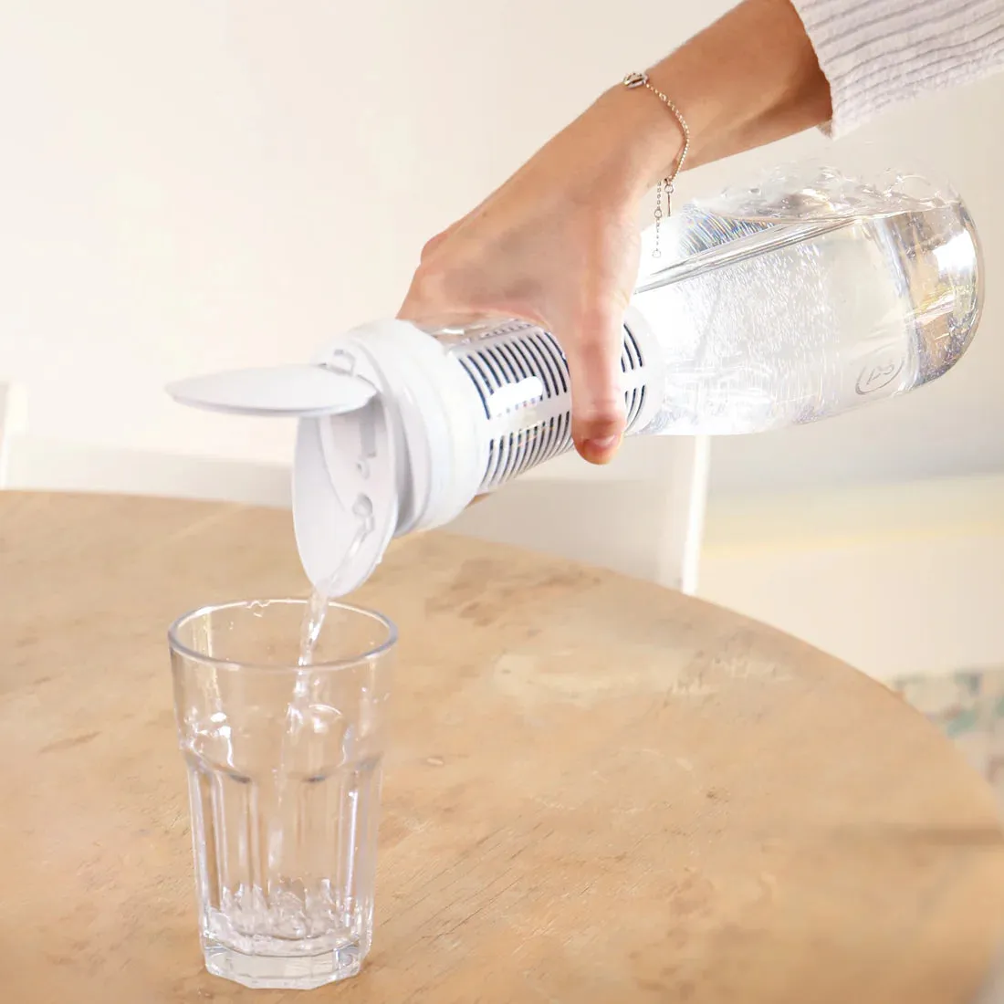Tappwater - The Water Filter Jug Glass 1.4L