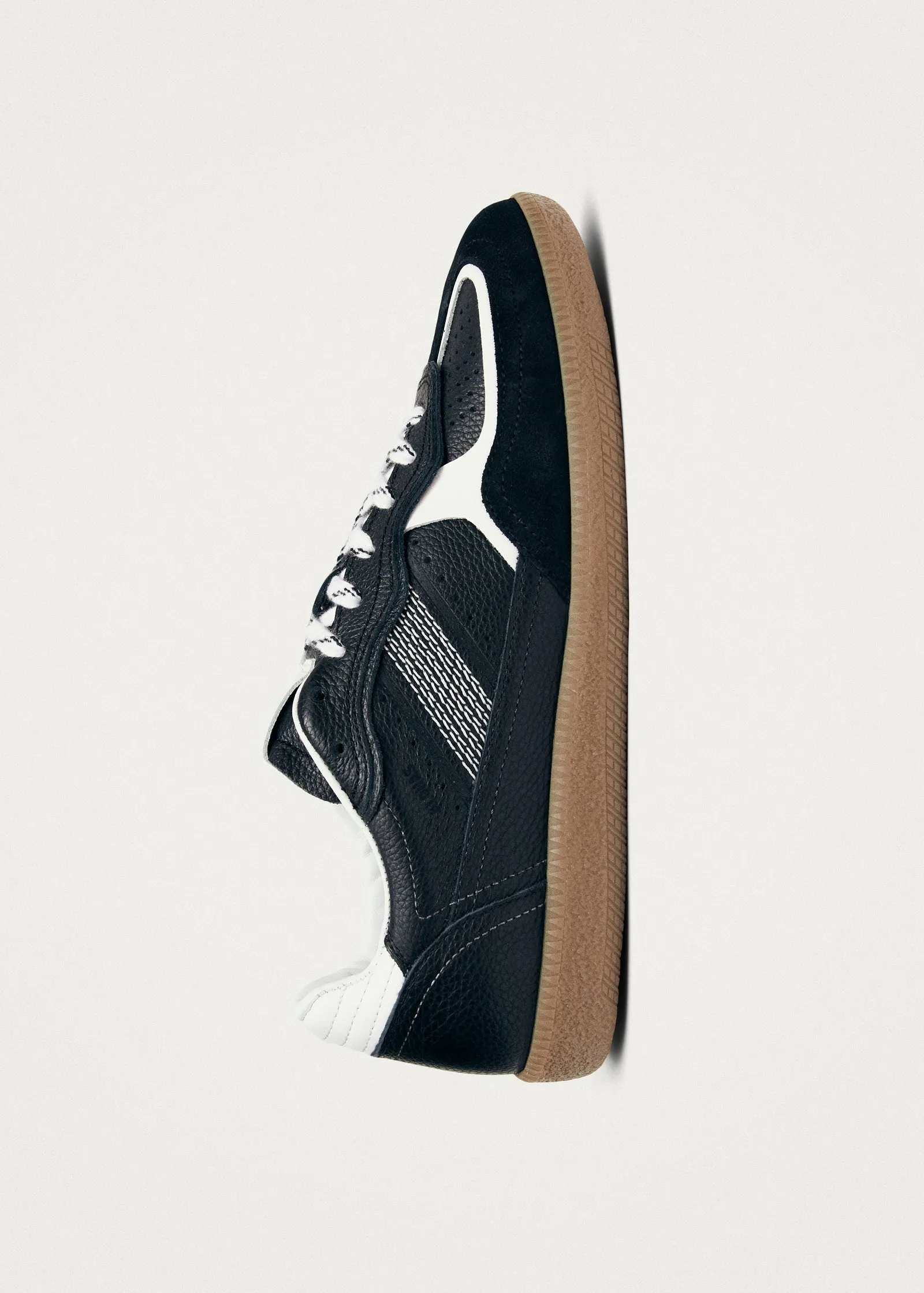 Tb.490 Rife Grain Black & White Leather Sneakers